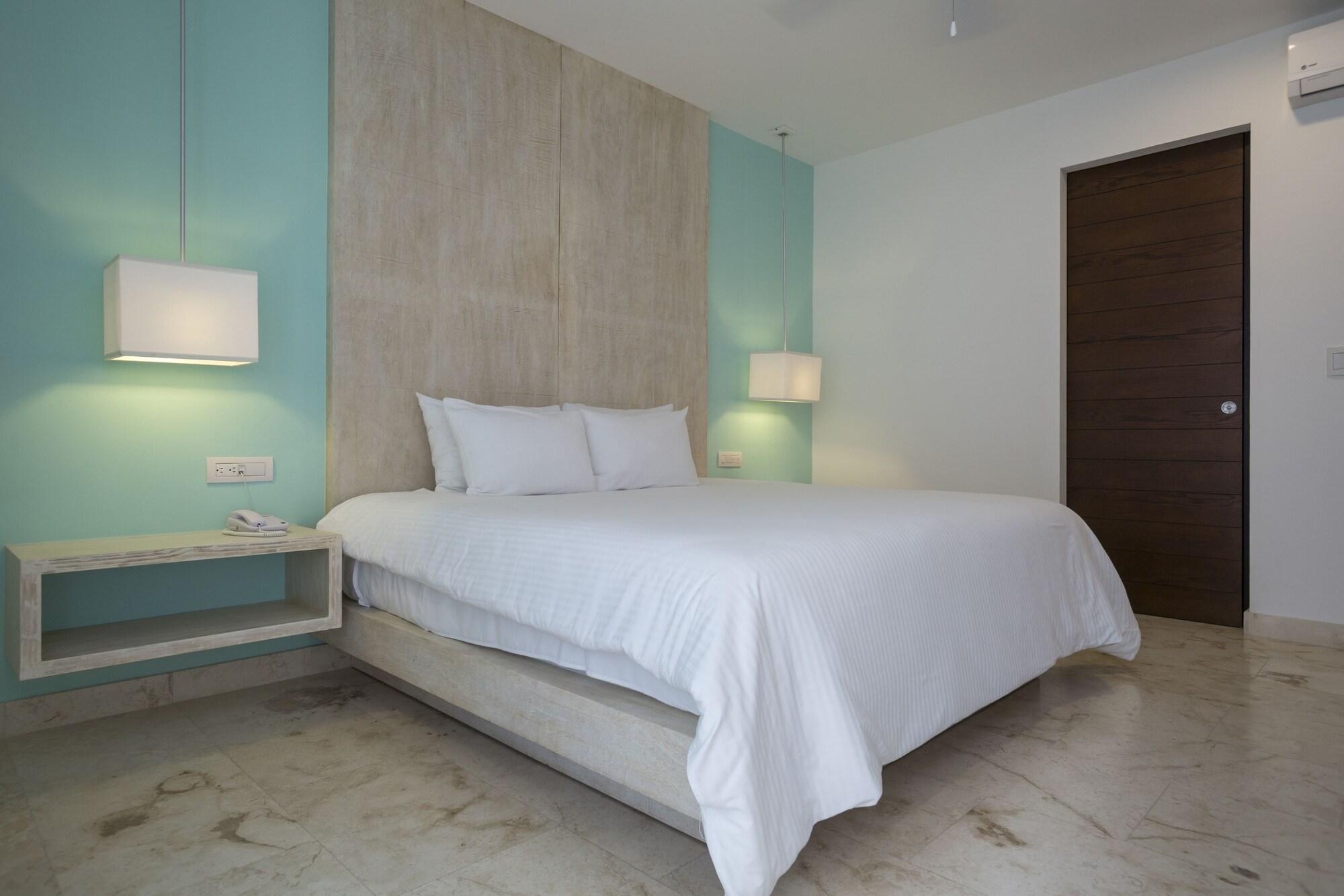 Anah Suites Playa del Carmen Exterior photo