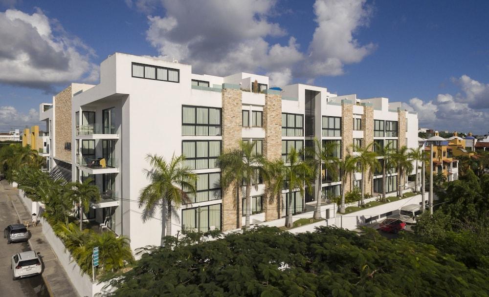 Anah Suites Playa del Carmen Exterior photo