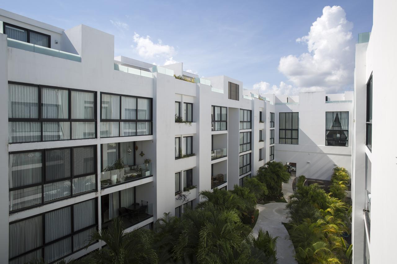 Anah Suites Playa del Carmen Exterior photo